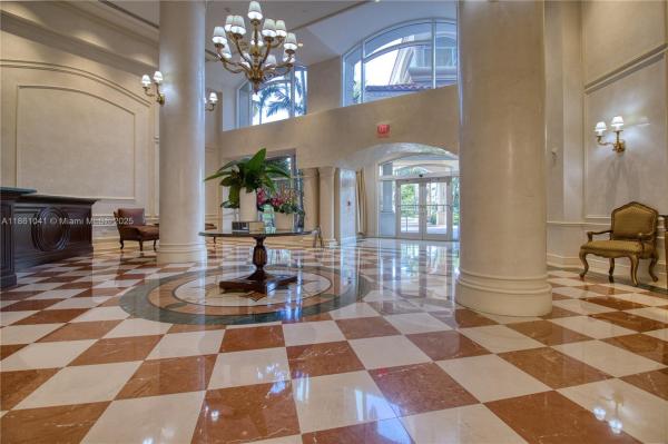 19900 E COUNTRY CLUB DR #TS06, AVENTURA, FL 33180