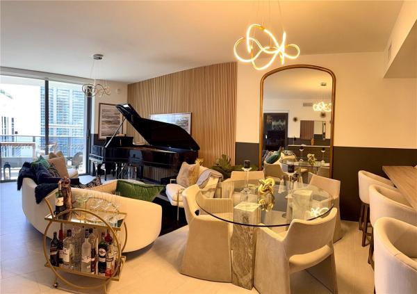 1000 BRICKELL PLZ #4803, MIAMI, FL 33131