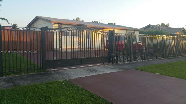 S MIAMI HEIGHTS ADDN C