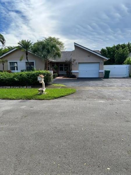 KENDALE COUNTRY CLUB ESTS