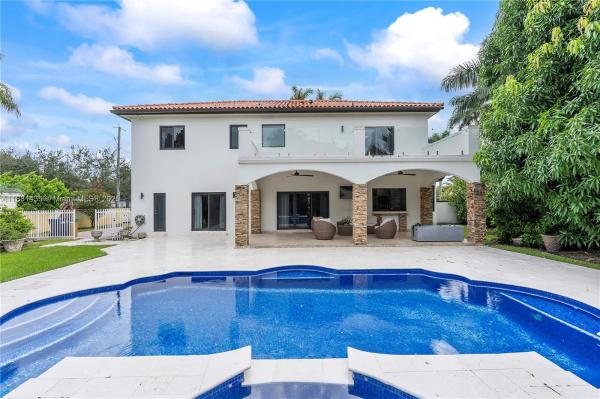 RODEO ESTATES REPLAT