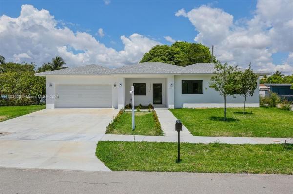 LAUDERDALE VILLAS