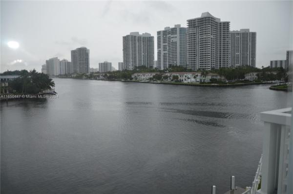 GOLDEN BAY TOWERS COOP
