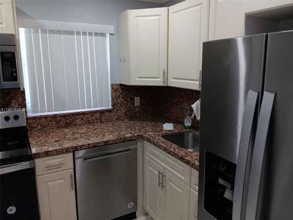 BONI-VISTA CONDO
