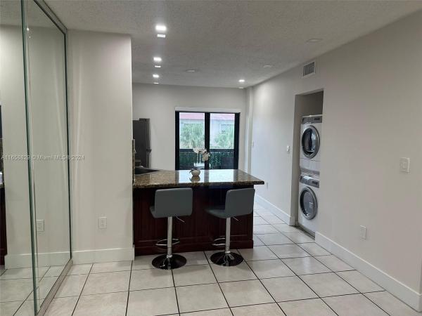ALAMEDA TOWER 5 CONDO