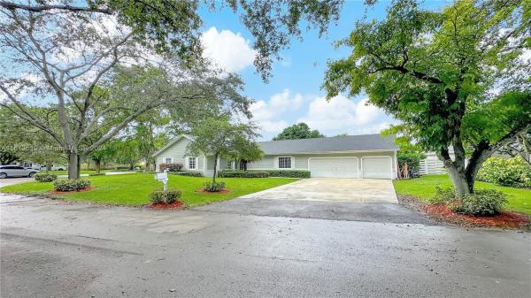 Country Walk Estates
