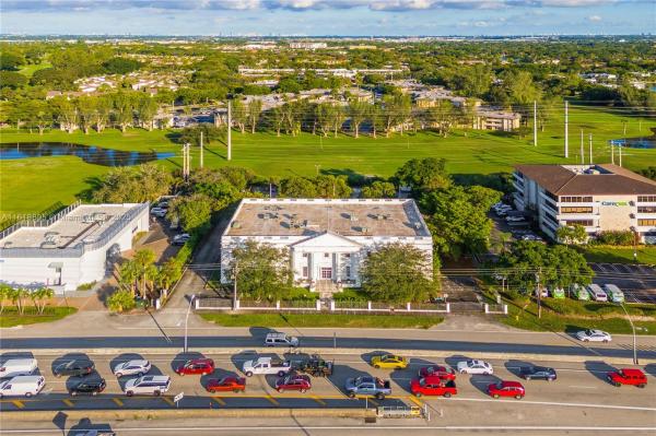 The White House of Miami Lakes