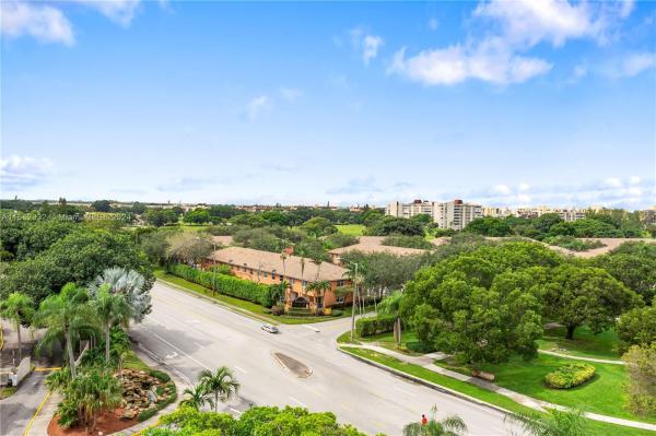 INVERRARY GARDENS CONDO I
