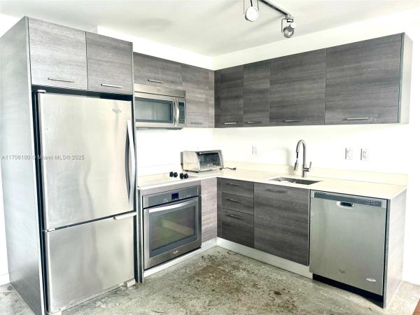 151 SE 1ST ST #2807, MIAMI, FL 33131