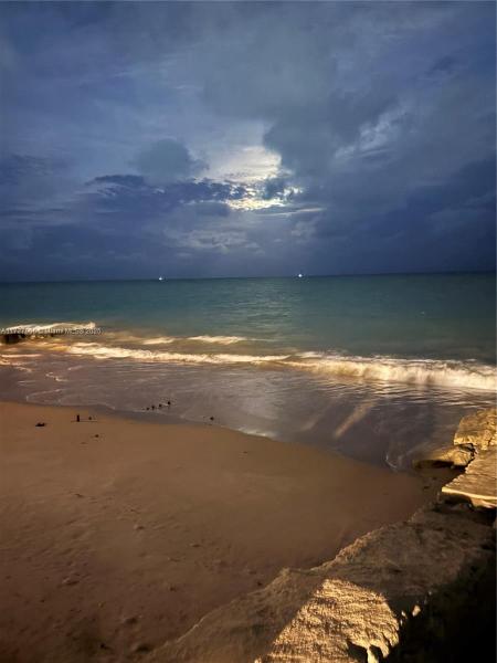 300 BAYVIEW DR #616, SUNNY ISLES BEACH, FL 33160