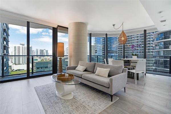 55 SW 9TH ST #2301, MIAMI, FL 33130