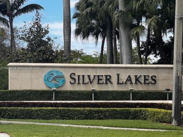 SILVER LAKES PHASE III