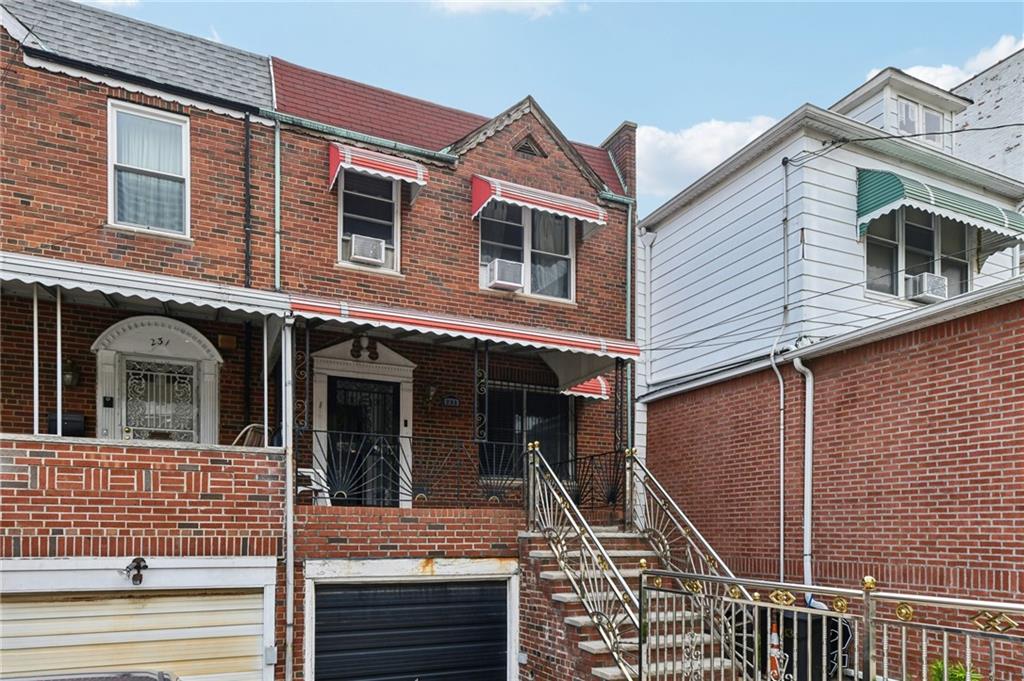 Multi Family - фото