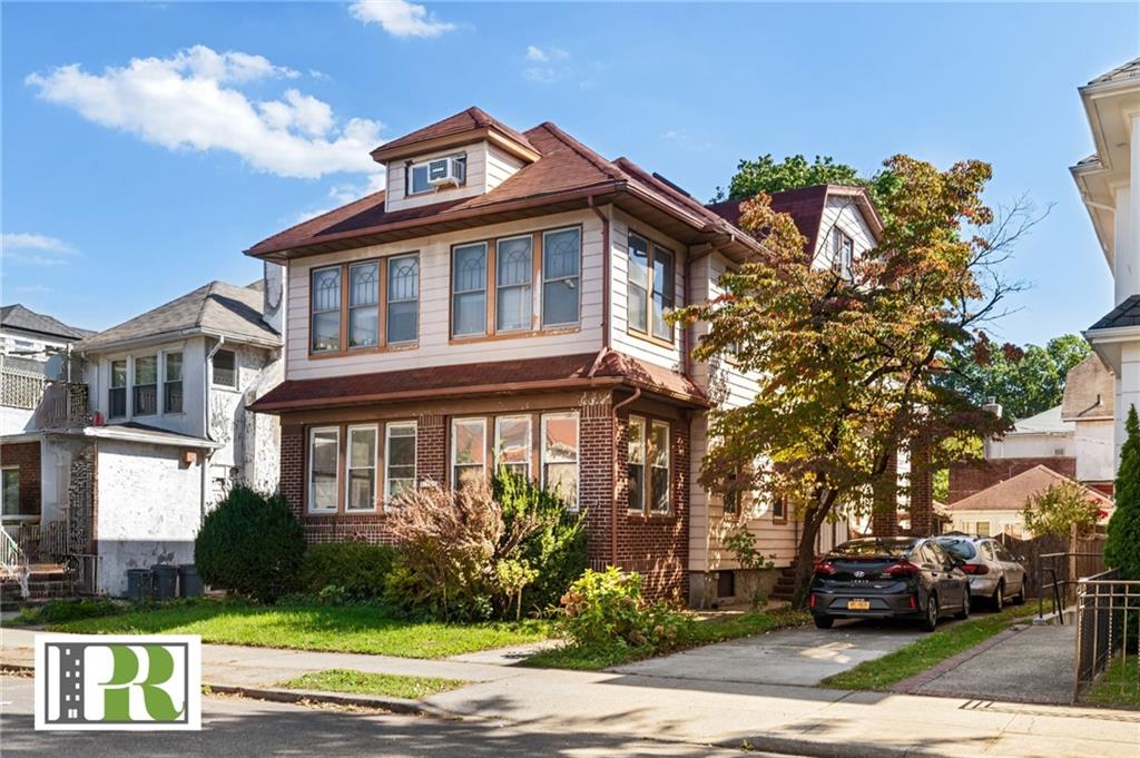 Multi Family - фото