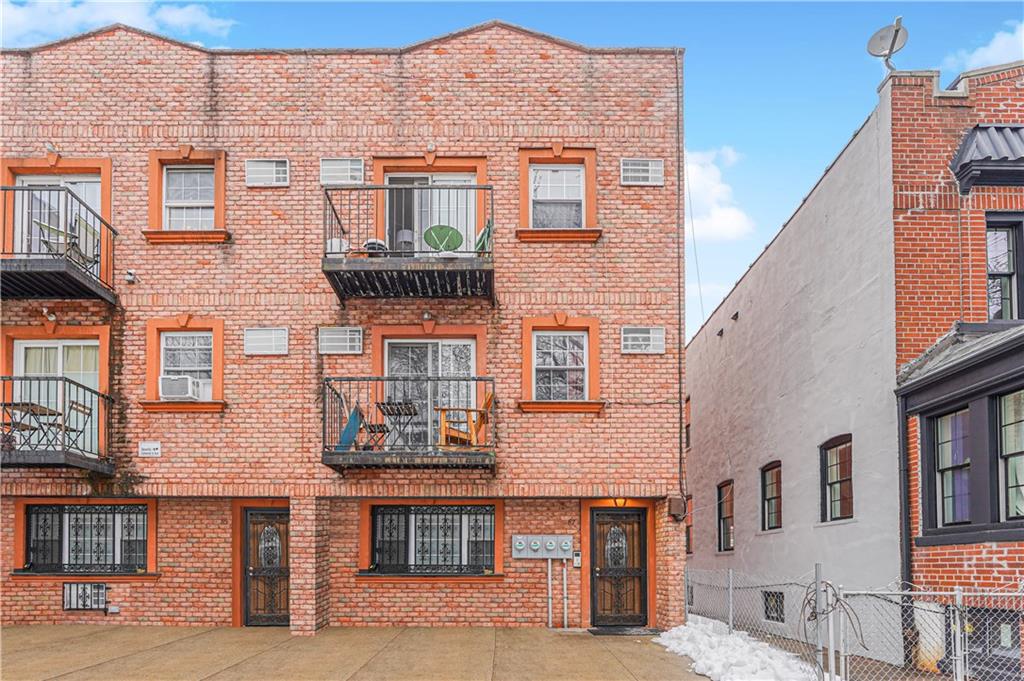 Multi Family - фото