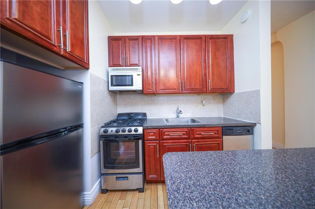 Camelot II - фото