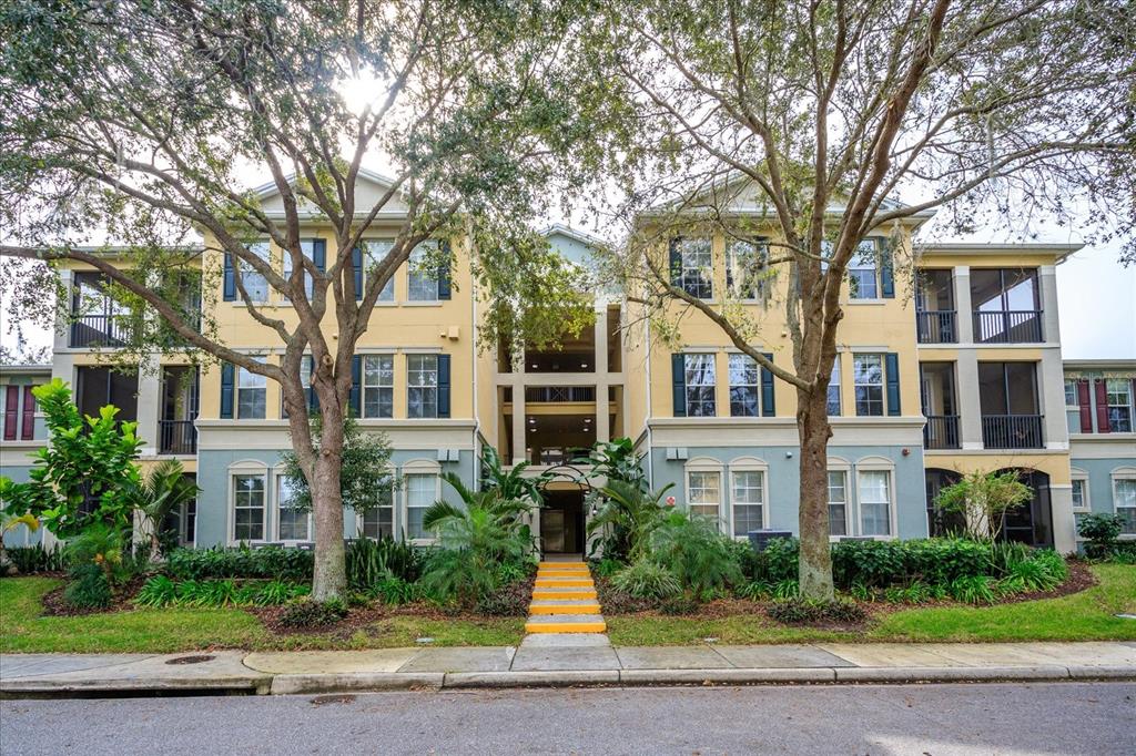 LAKESIDE AT LAKES OF WINDERMRE CONDOMINIUM - фото