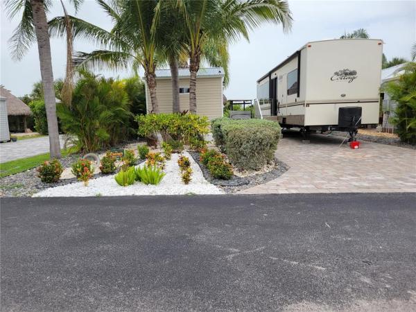 SILVER PALMS RV RESORT