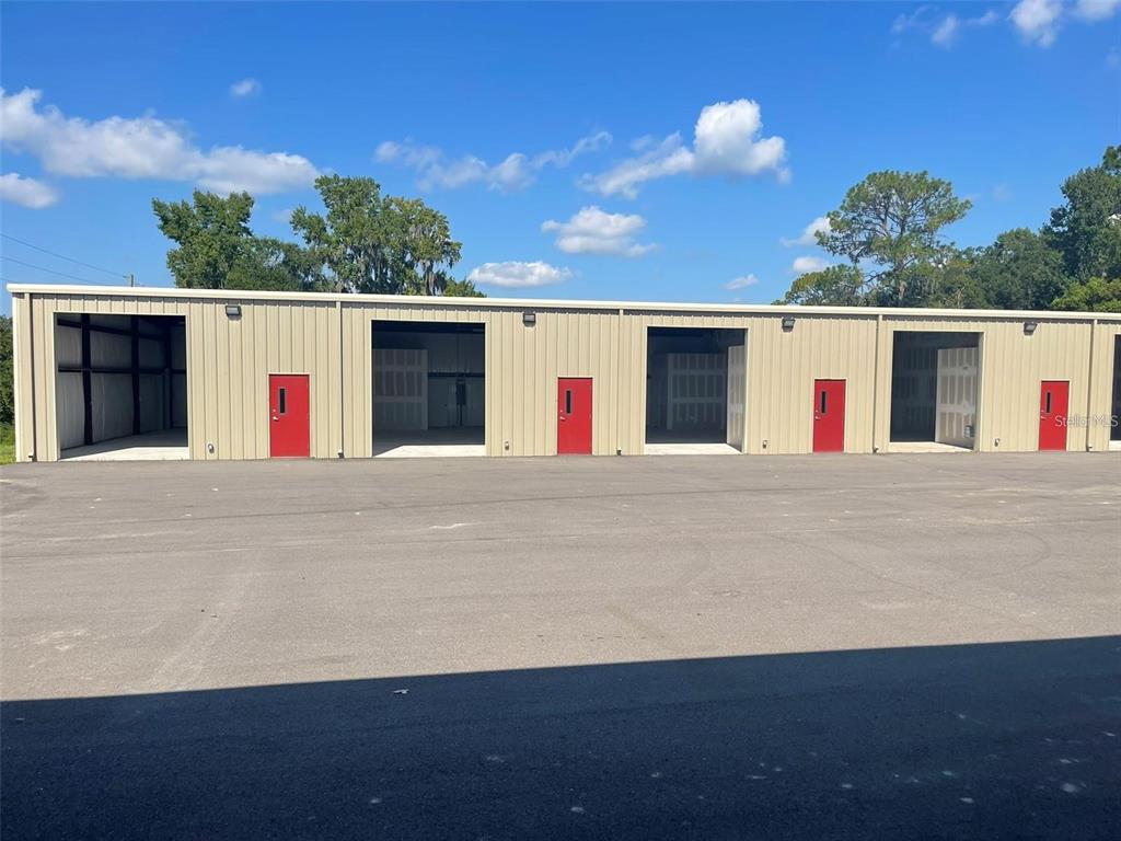 NORTH POINT PROFESSIONAL CENT - фото