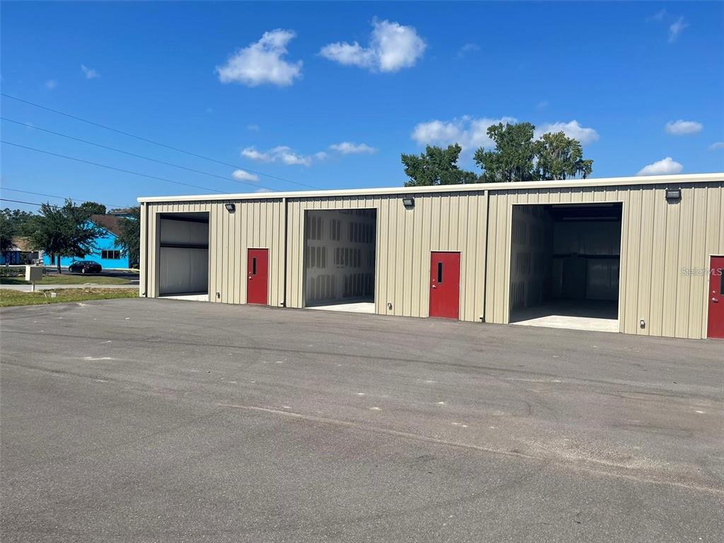 NORTH POINT PROFESSIONAL CENT - фото