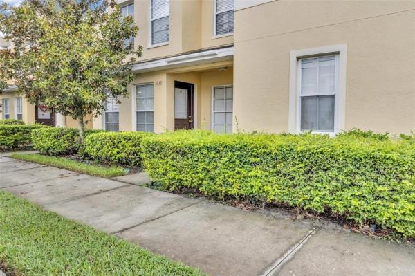 COBBLESTONE LANDING TWNHMS CONDO