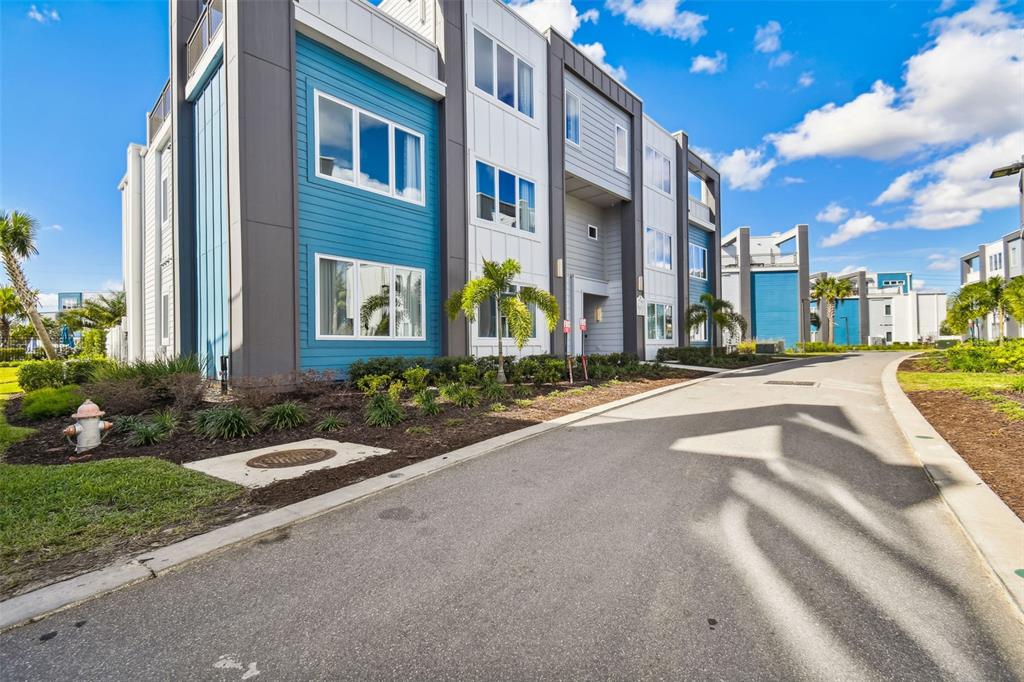 SPECTRUM AT REUNION CONDO PH 4A & 4B - фото