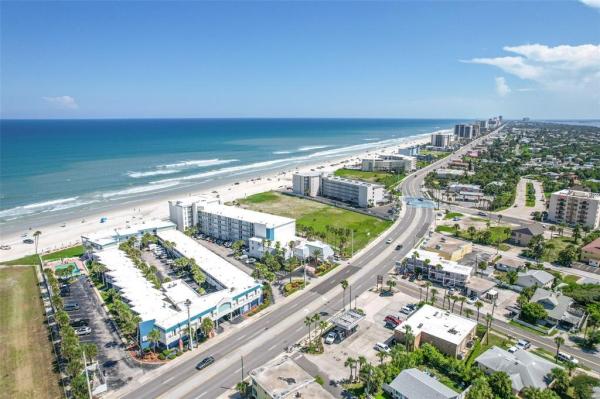 OCEAN JEWELS CLUB CONDO