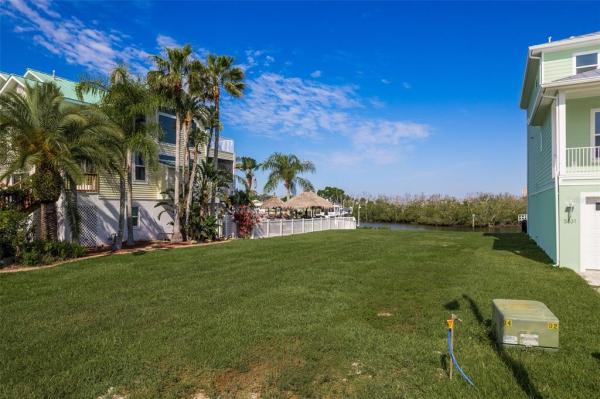 SEA COLONY AT GULF LANDINGS