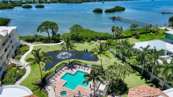 VILLAS AT BELLAGIO HARBOR VILLAGE
