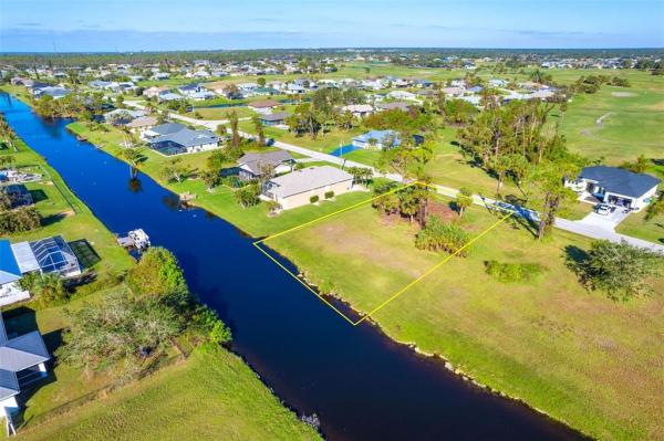 ROTONDA WEST PEBBLE BEACH