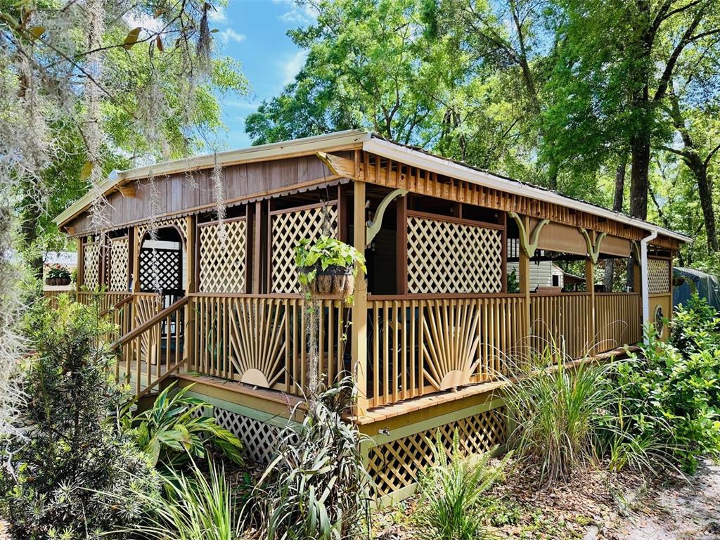 SPRINGSIDE - фото