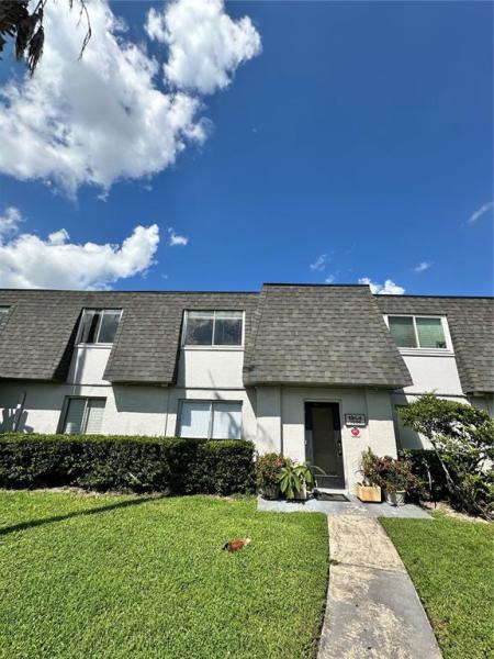METRO/MICHIGAN PARK CONDO