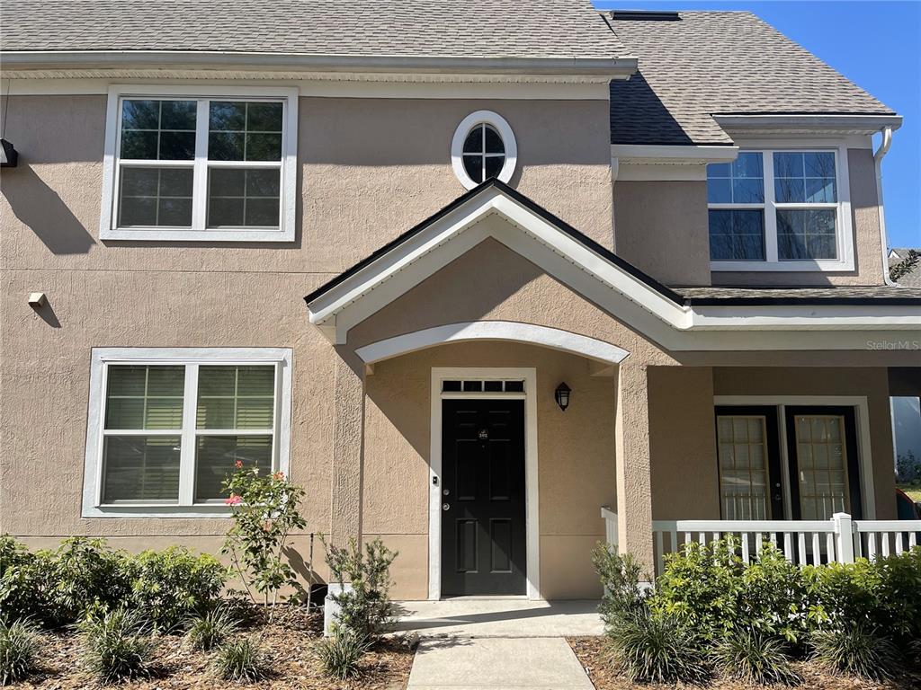 HAMPTONS/METROWEST - фото