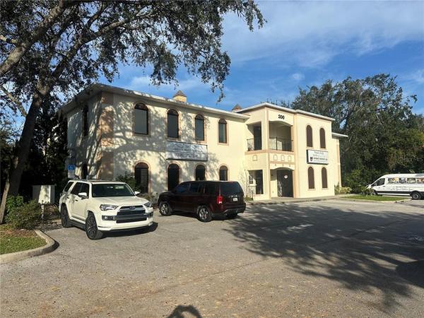 200 JOHN YOUNG CONDO