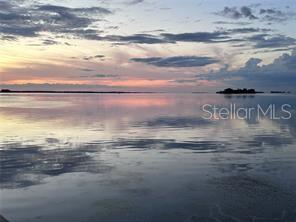 ISLAND TOWERS - фото