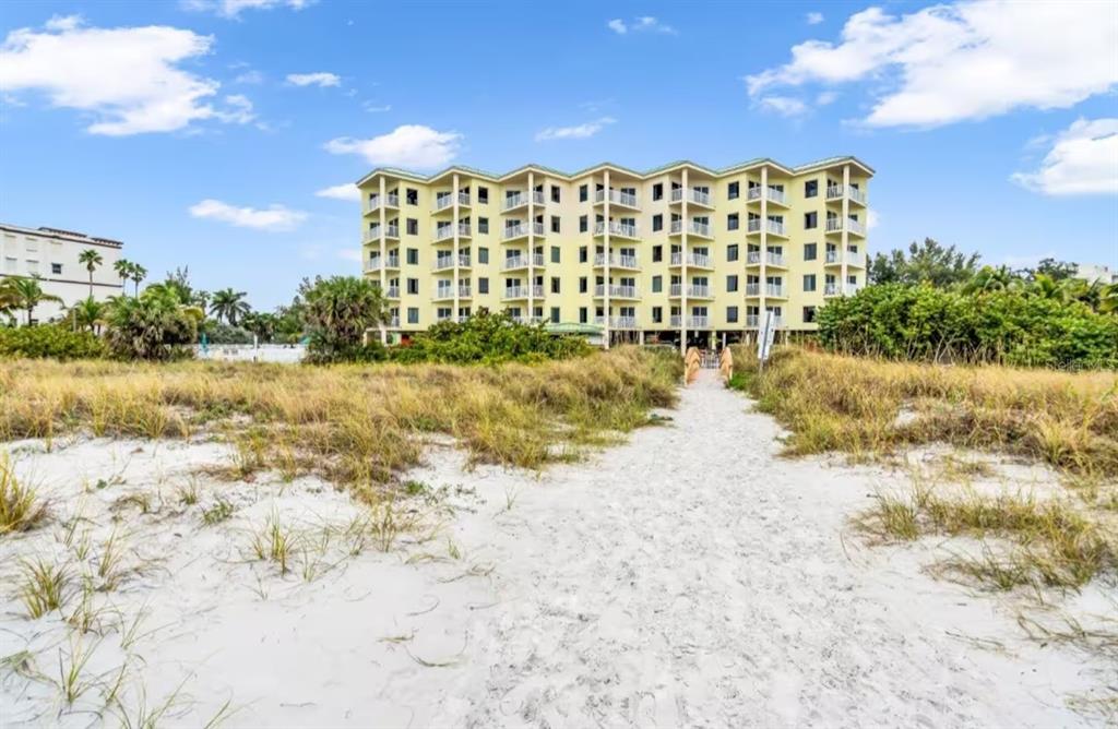 SUNSET VISTAS CONDO HOTEL ON THE GULF - фото