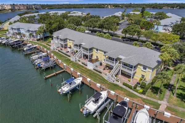 WATERSIDE AT COQUINA KEY SOUTH