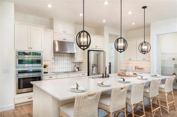 ESPLANADE AT STARLING