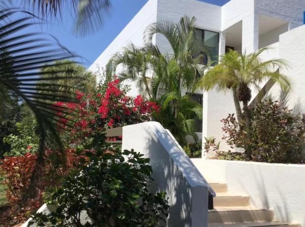 BAYPORT BCH & TEN PH F