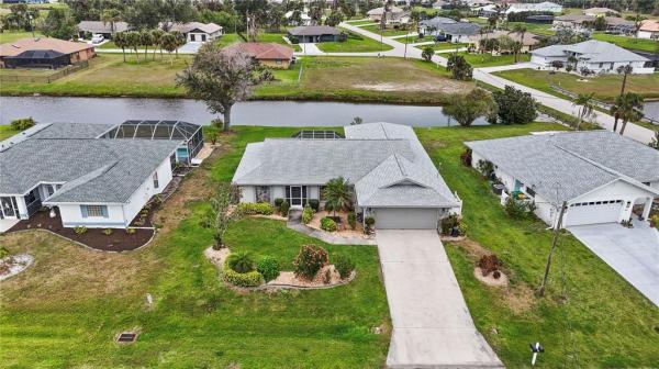 ROTONDA WEST PEBBLE BEACH