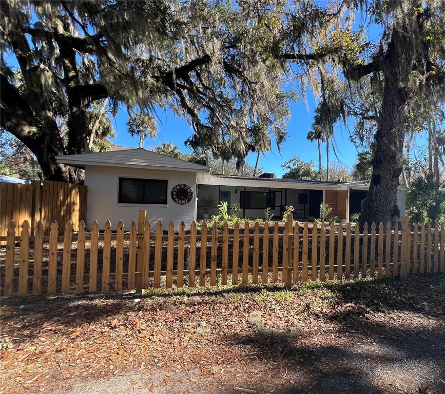 SPORTSMANS HAVEN - фото