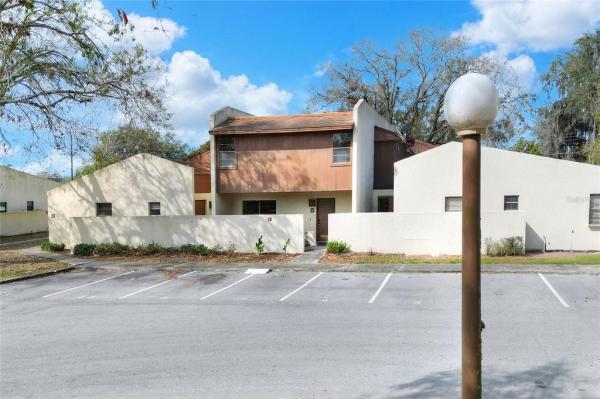 WILLOW POINT ESTATES