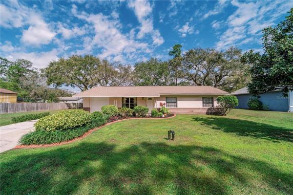 NEW EDEN ON THE LAKES UNIT A