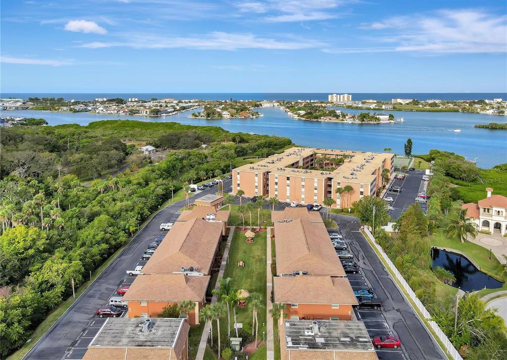 NEW ATLANTIS CLUB CONDO - фото