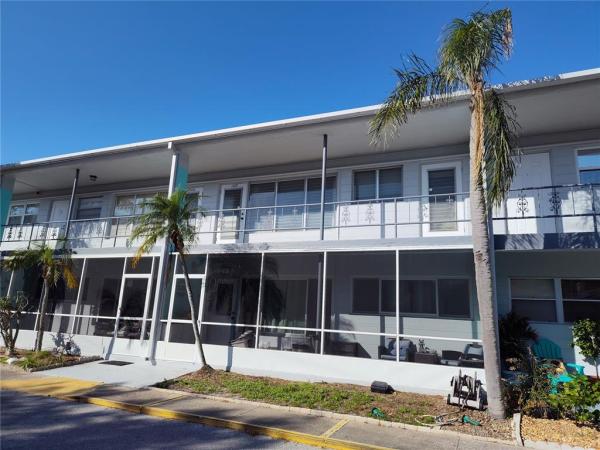 CLEARVIEW OAKS CONDO