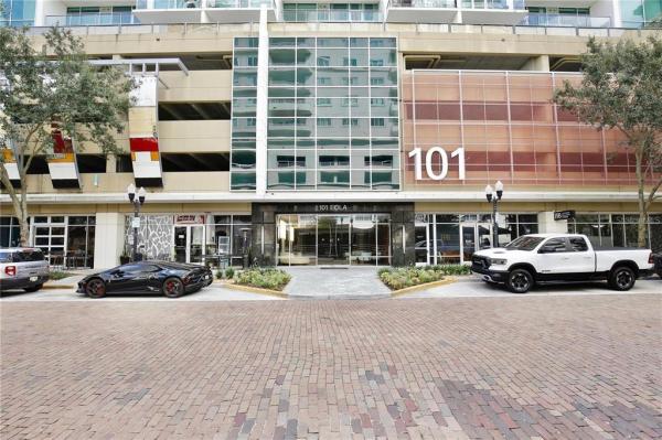 101 EOLA CONDO