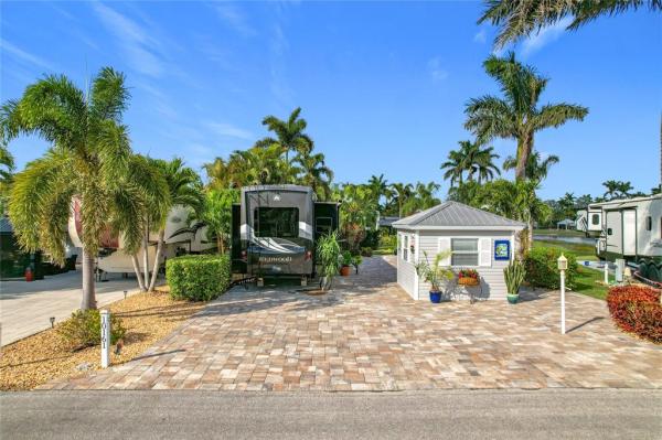 CYPRESS WOODS RV RESORT