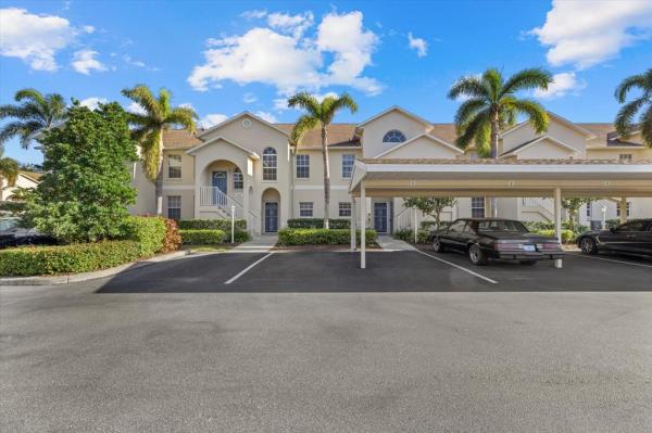 PINESTONE AT PALMER RANCH