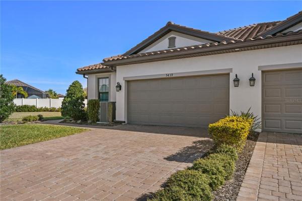 ARTISAN LAKES ESPLANADE PH IV SUBPH A, B,