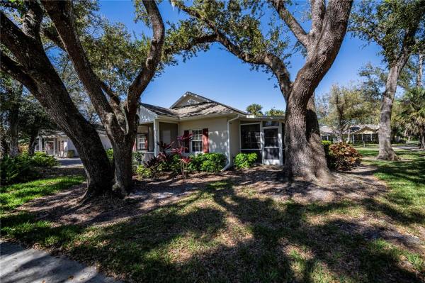 HERITAGE OAK PARK 03